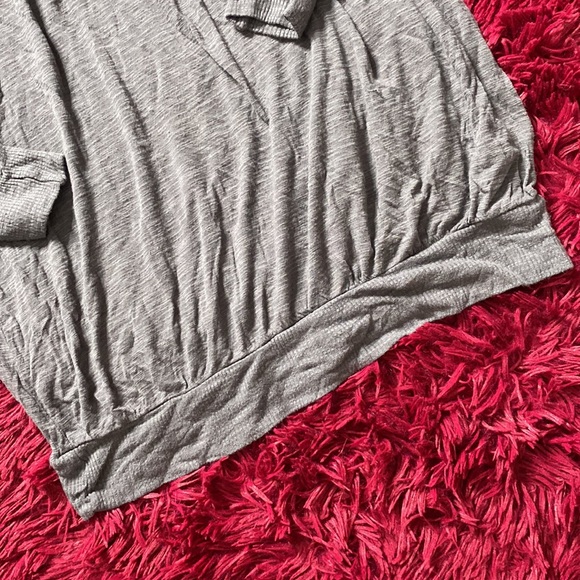 Poof grey long-sleeve sheer shirt - Picture 3 of 16